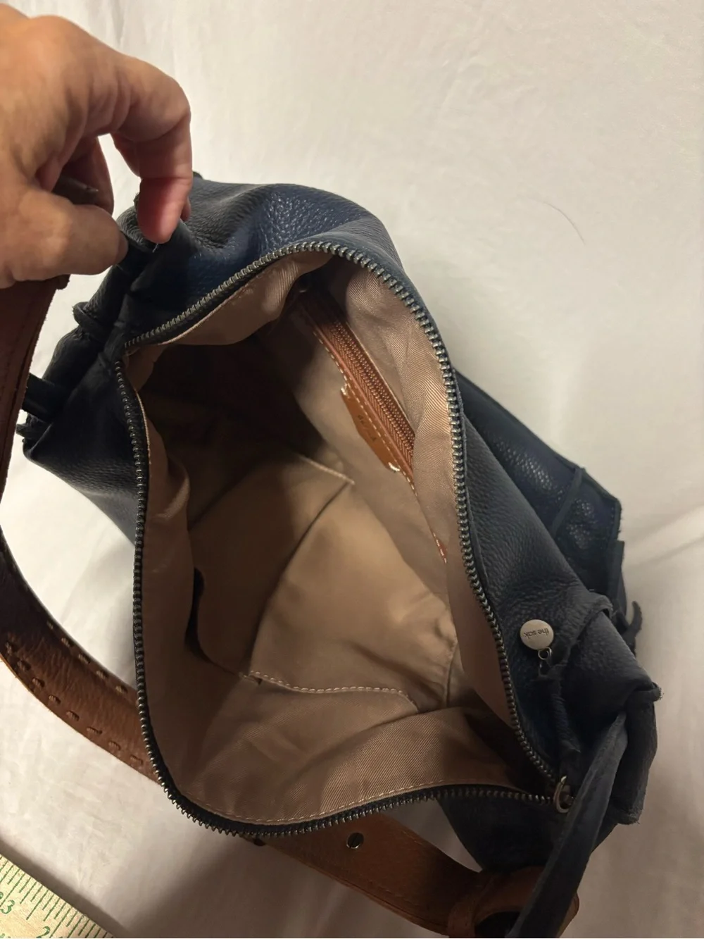 The Sak Los Feliz Navy Blue Leather Slouchy Hobo Shoulder Bag